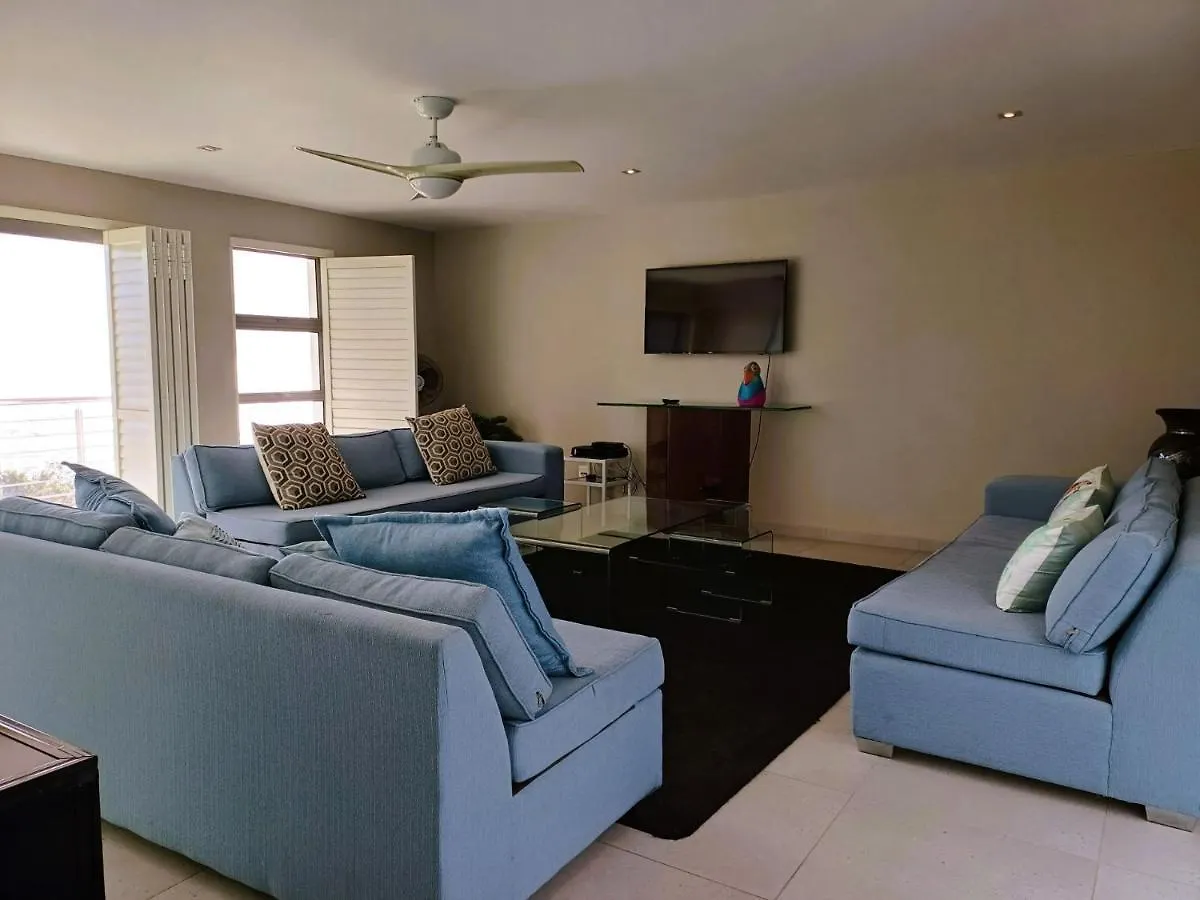 'Antilles'- 6 Bedroom Luxury Villa On The Beach, Sleeps 12 Gordonʼs Bay