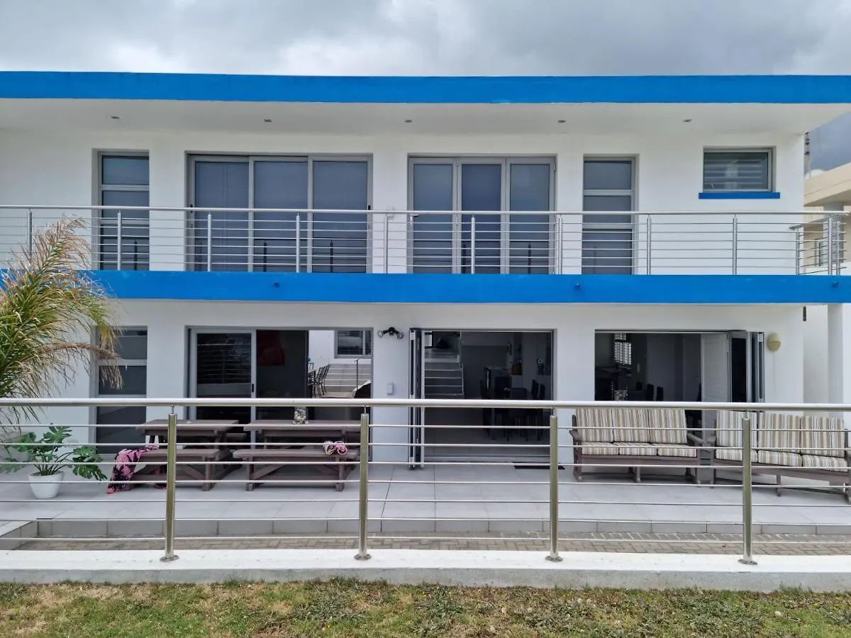 'Antilles'- 6 Bedroom Luxury Villa On The Beach, Sleeps 12 Gordonʼs Bay