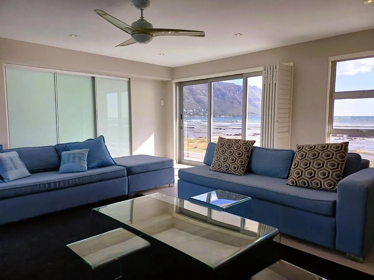 'Antilles'- 6 Bedroom Luxury Villa On The Beach, Sleeps 12 Gordonʼs Bay