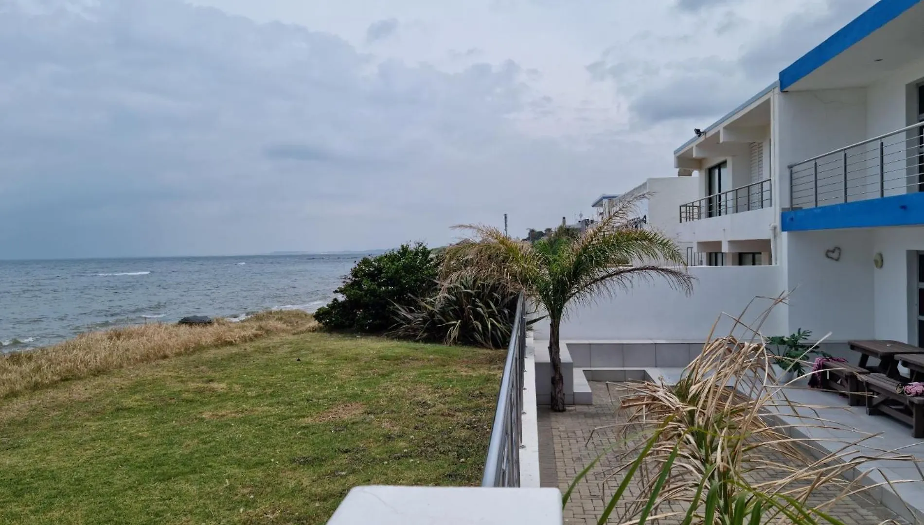 'Antilles'- 6 Bedroom Luxury Villa On The Beach, Sleeps 12 Gordonʼs Bay